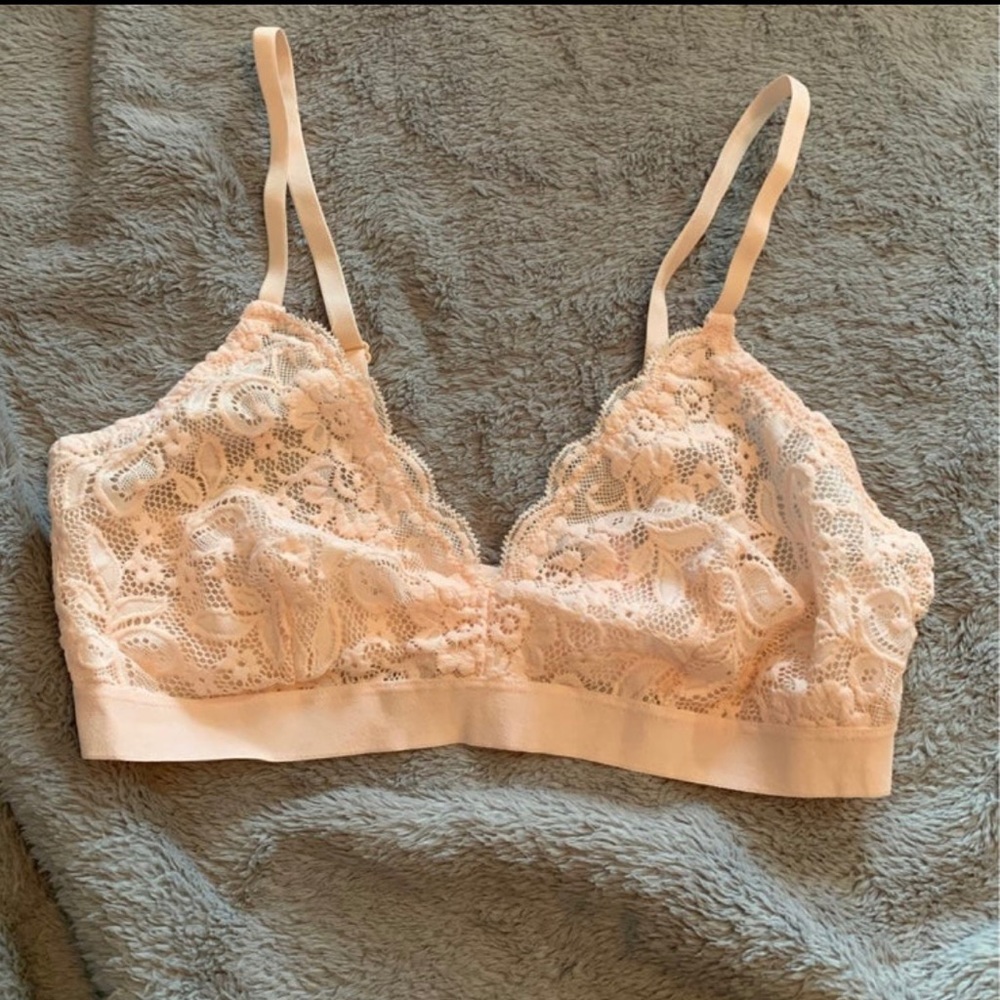 NWOT Xhilaration Lace Bralette XL